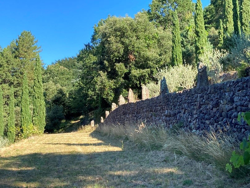 Rousselonge colline